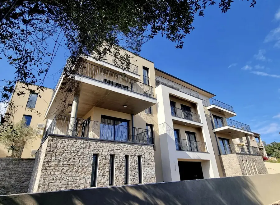Des appartements méditerranéens au charme moderne